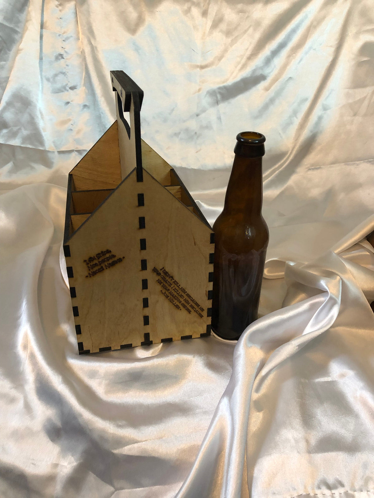 Wooden Beer Carrier Center Peice