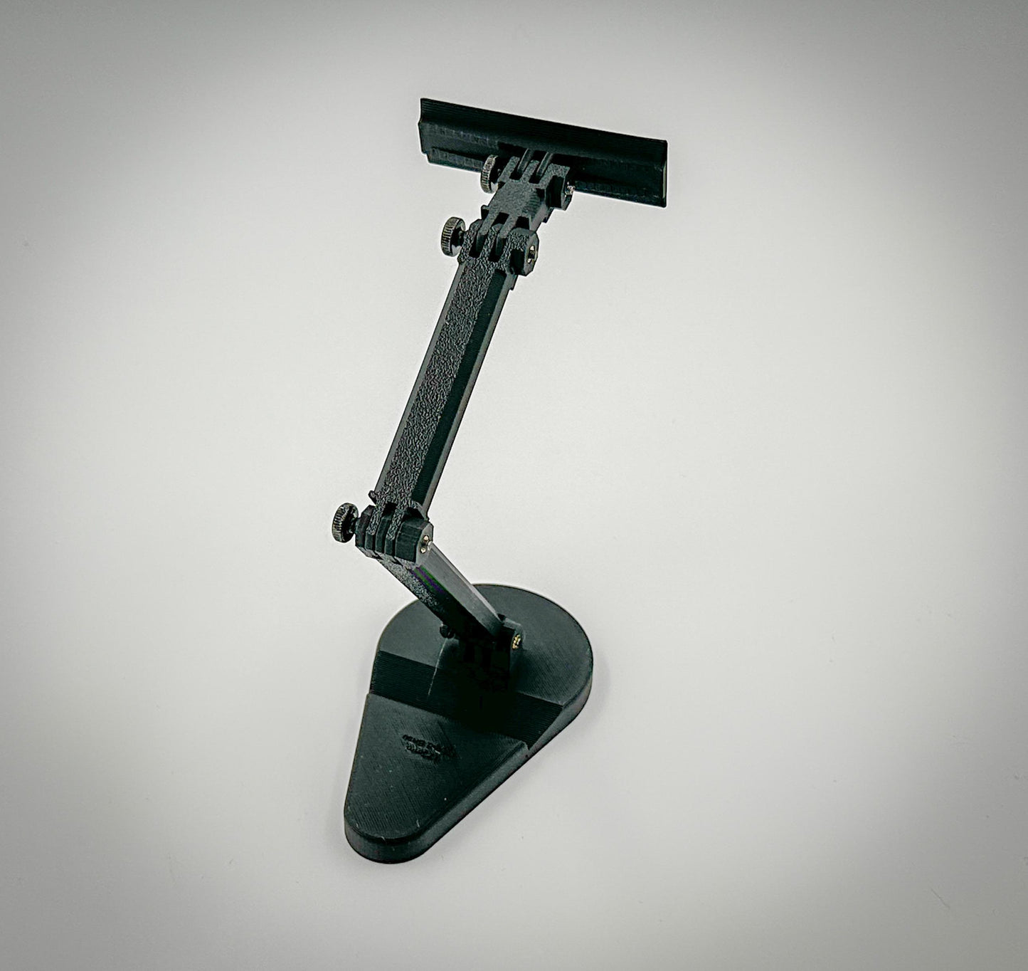 Elevate Your Product Photos with this Adjustable Stand