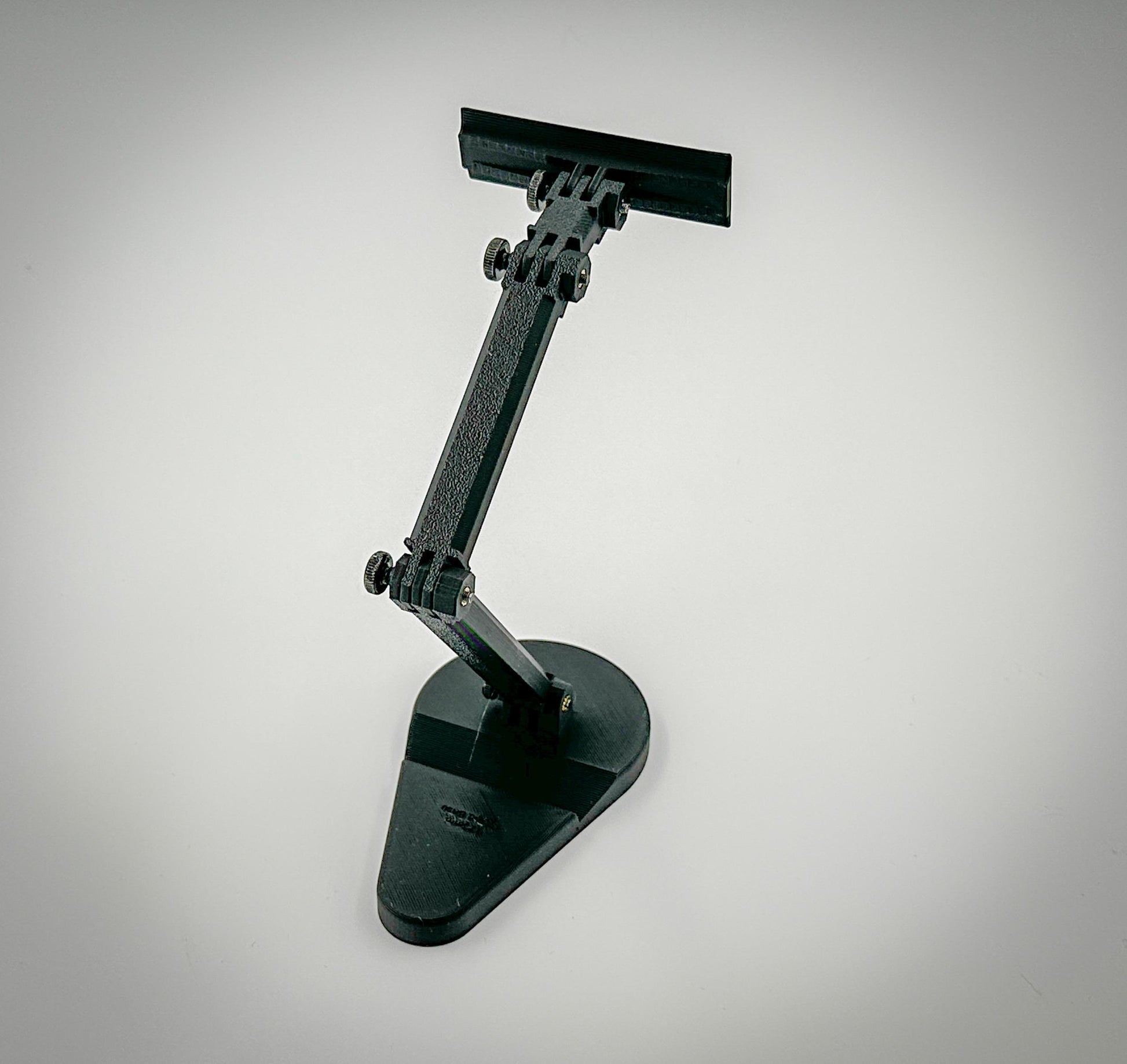 Elevate Your Product Photos with this Adjustable Stand